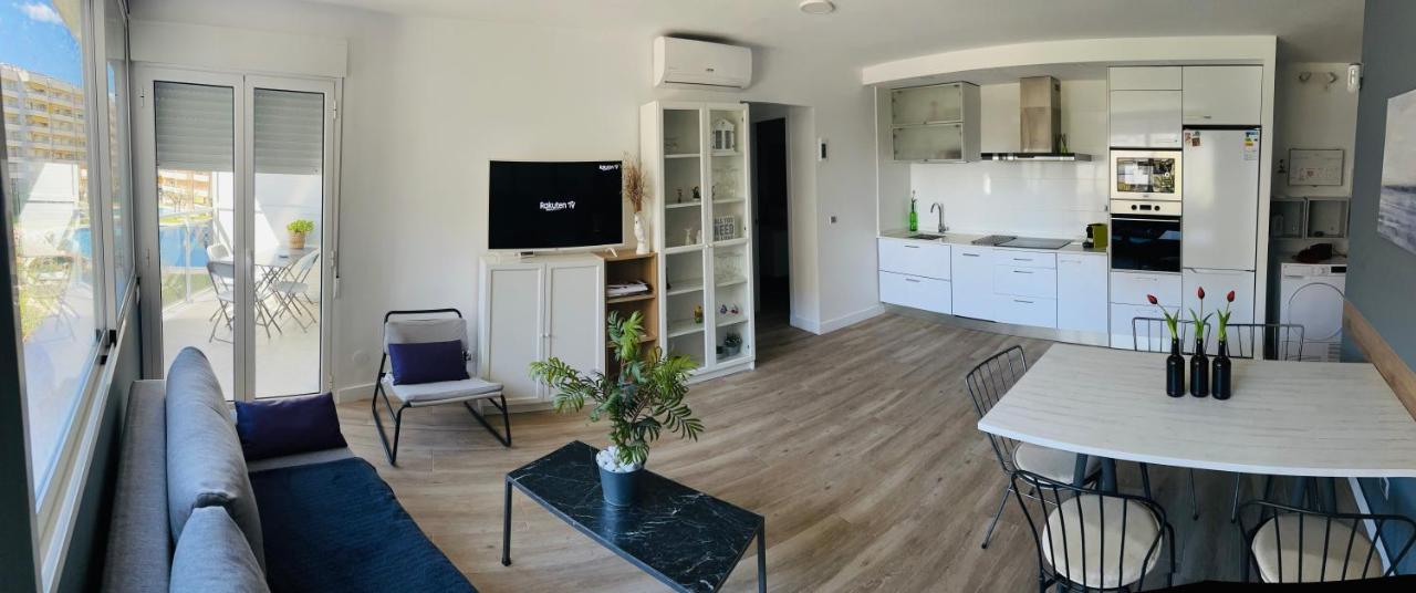 Delux Apartament Салоу Екстер'єр фото